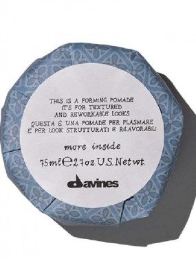 DAVINES This is a FORMIHG POMADE 